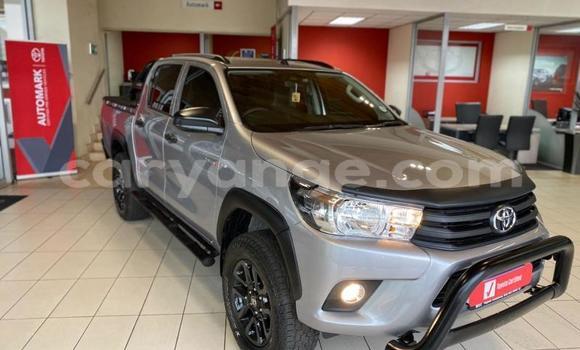 Buy Used Toyota Hilux Silver Car in Karasburg in Karas