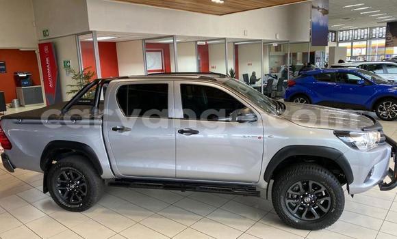 Acheter Occasion Voiture Toyota Hilux Gris à Karasburg, Karas Acheter Occasion Voiture Toyota Hilux Gris à Karasburg, Karas