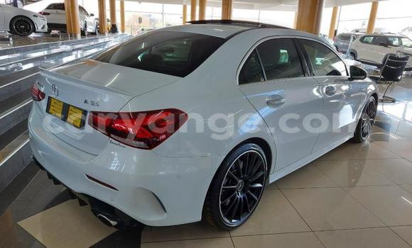 Acheter Occasion Voiture Mercedes-Benz A–Class Blanc à Windhoek, Namibie Acheter Occasion Voiture Mercedes-Benz A–Class Blanc à Windhoek, Namibie