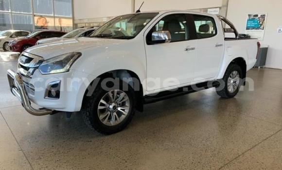 Buy Used Isuzu KB White Car in Windhoek in Namibia Buy Used Isuzu KB White Car in Windhoek in Namibia