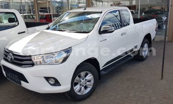 Buy Used Toyota Hilux White Car in Windhoek in Namibia Buy Used Toyota Hilux White Car in Windhoek in Namibia