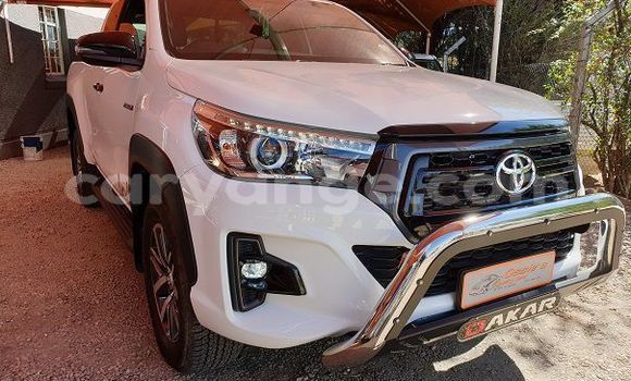 Buy Used Toyota Hilux White Car in Windhoek in Namibia Buy Used Toyota Hilux White Car in Windhoek in Namibia