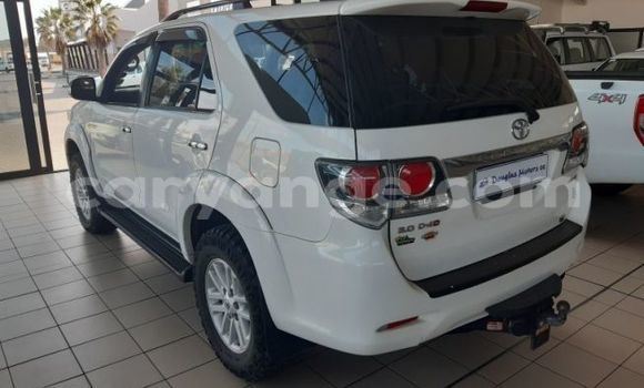 Buy Used Toyota Fortuner White Car in Windhoek in Namibia Buy Used Toyota Fortuner White Car in Windhoek in Namibia