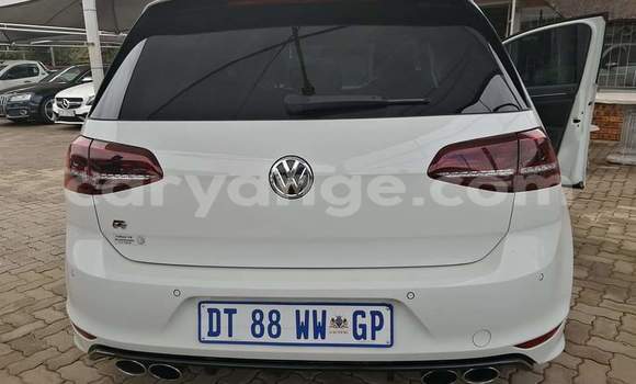 Buy Used Volkswagen Golf R White Car in Windhoek in Namibia Buy Used Volkswagen Golf R White Car in Windhoek in Namibia