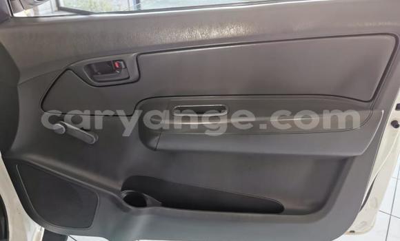 Acheter Occasion Voiture Toyota Hilux Blanc à Windhoek, Namibie Acheter Occasion Voiture Toyota Hilux Blanc à Windhoek, Namibie