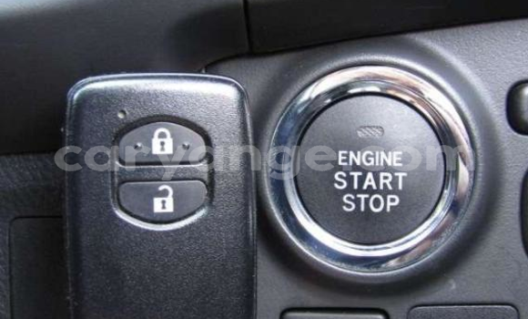 Acheter Occasion Voiture Toyota Wish Noir à Gobabis, Omaheke Acheter Occasion Voiture Toyota Wish Noir à Gobabis, Omaheke