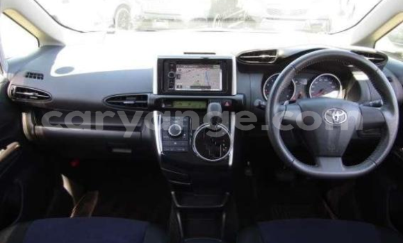 Acheter Occasion Voiture Toyota Wish Noir à Gobabis, Omaheke Acheter Occasion Voiture Toyota Wish Noir à Gobabis, Omaheke