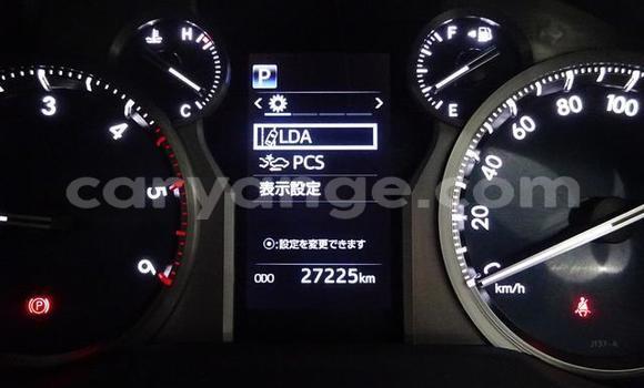 Acheter Occasion Voiture Toyota Land Cruiser Prado Blanc à Grootfontein, Namibie Acheter Occasion Voiture Toyota Land Cruiser Prado Blanc à Grootfontein, Namibie