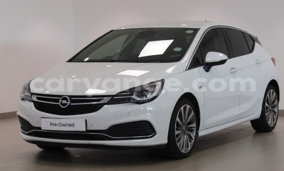 Buy Used Opel Astra White Car in Gobabis in Omaheke Buy Used Opel Astra White Car in Gobabis in Omaheke