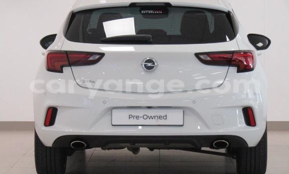 Buy Used Opel Astra White Car in Gobabis in Omaheke Buy Used Opel Astra White Car in Gobabis in Omaheke