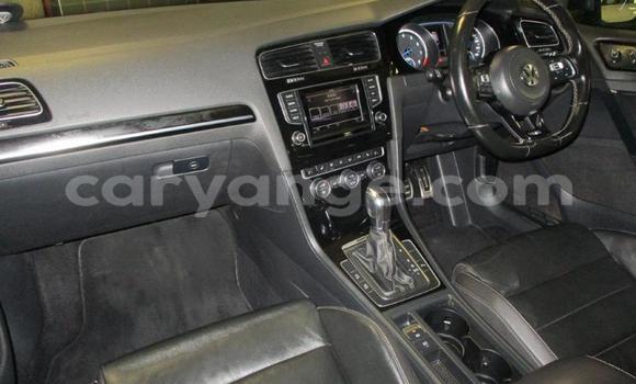 Acheter Occasion Voiture Volkswagen Golf R Blanc à Windhoek, Namibie Acheter Occasion Voiture Volkswagen Golf R Blanc à Windhoek, Namibie