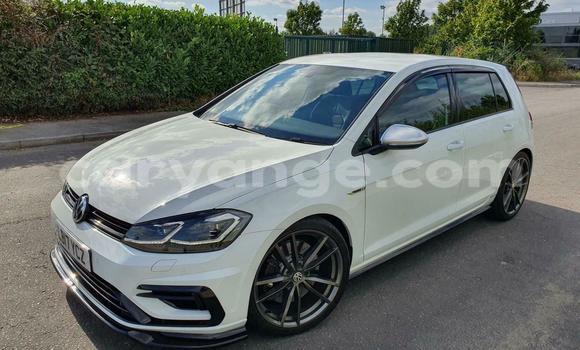 Buy Used Volkswagen Golf GTI White Car in Windhoek in Namibia Buy Used Volkswagen Golf GTI White Car in Windhoek in Namibia