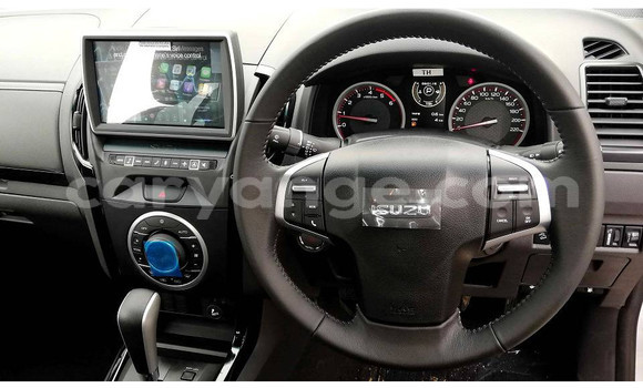 Acheter Occasion Voiture Isuzu D–MAX Gris à Karasburg, Karas Acheter Occasion Voiture Isuzu D–MAX Gris à Karasburg, Karas