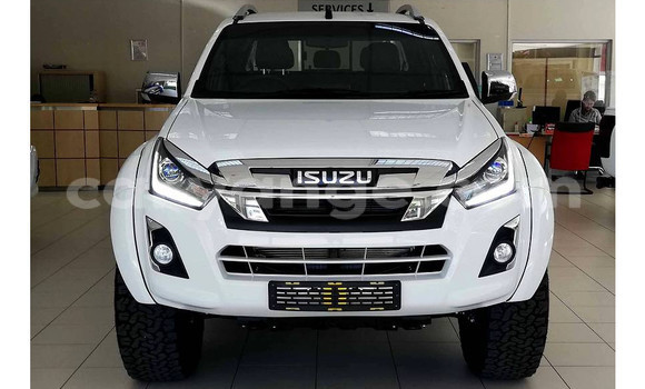 Buy Used Isuzu D–MAX White Car in Karasburg in Karas Buy Used Isuzu D–MAX White Car in Karasburg in Karas