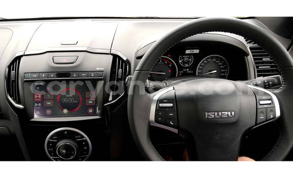 Buy Used Isuzu D–MAX White Car in Karasburg in Karas Buy Used Isuzu D–MAX White Car in Karasburg in Karas