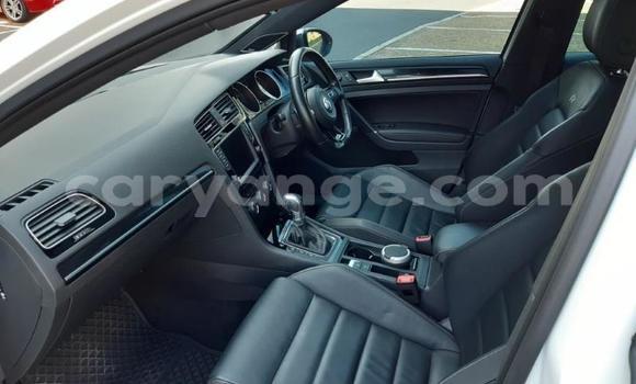 Acheter Occasion Voiture Volkswagen Golf Blanc à Windhoek, Namibie Acheter Occasion Voiture Volkswagen Golf Blanc à Windhoek, Namibie