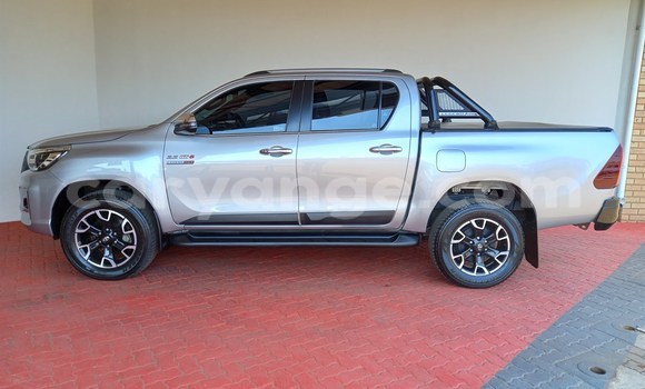 Acheter Occasion Voiture Toyota Hilux Gris à Karasburg, Karas Acheter Occasion Voiture Toyota Hilux Gris à Karasburg, Karas