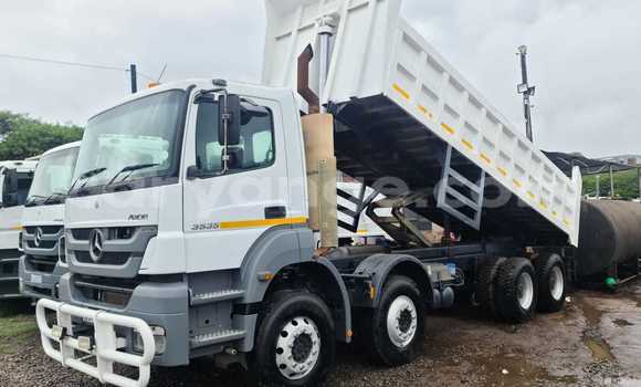Buy Used Mercedes‒Benz Tipper White Truck in Bethanien in Karas Buy Used Mercedes‒Benz Tipper White Truck in Bethanien in Karas