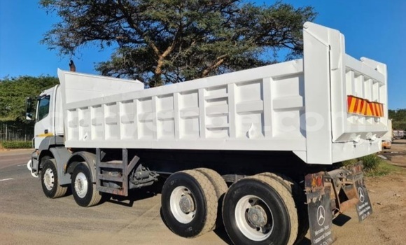 Buy Used Mercedes‒Benz Tipper White Truck in Bethanien in Karas Buy Used Mercedes‒Benz Tipper White Truck in Bethanien in Karas