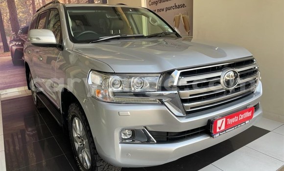 Buy Used Toyota Land Cruiser Silver Car in Karasburg in Karas