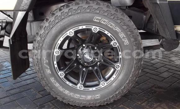 Acheter Occasion Voiture Toyota Land Cruiser Beige à Grootfontein, Namibie Acheter Occasion Voiture Toyota Land Cruiser Beige à Grootfontein, Namibie