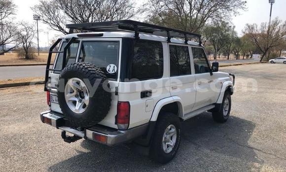 Buy Used Toyota Land Cruiser White Car in Karasburg in Karas Buy Used Toyota Land Cruiser White Car in Karasburg in Karas