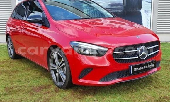 Buy Used Mercedes-Benz B–Class Red Car in Gobabis in Omaheke