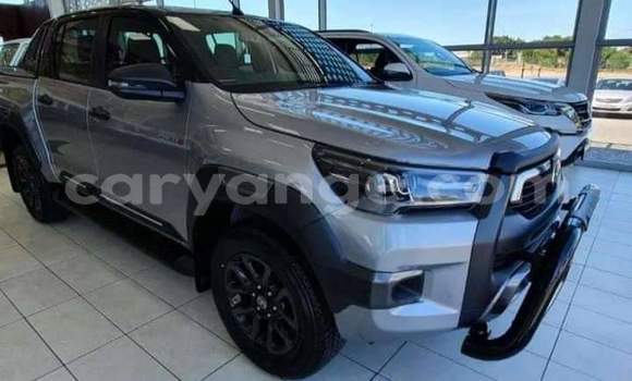Buy Used Toyota Hilux Silver Car in Grootfontein in Namibia Buy Used Toyota Hilux Silver Car in Grootfontein in Namibia