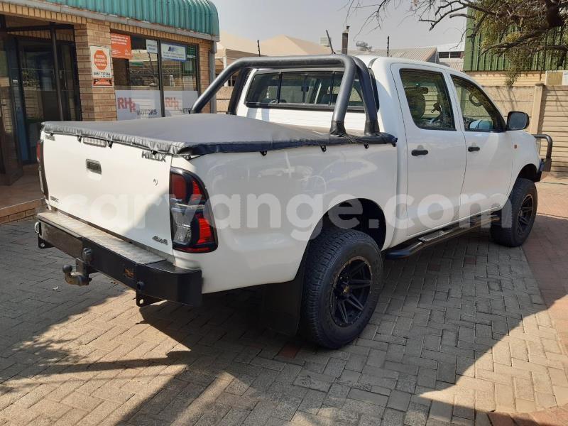 Big with watermark toyota hilux namibia windhoek 18056