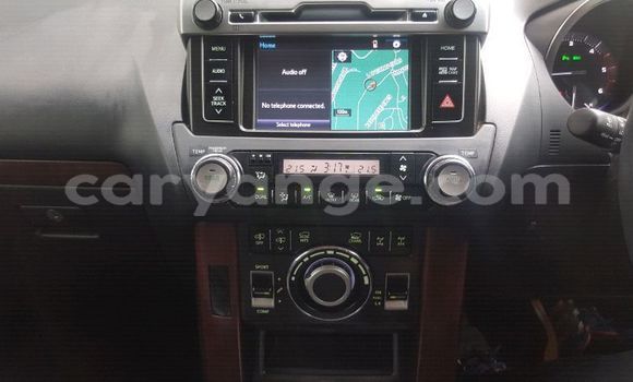 Buy Used Toyota Land Cruiser White Car in Windhoek in Namibia Buy Used Toyota Land Cruiser White Car in Windhoek in Namibia