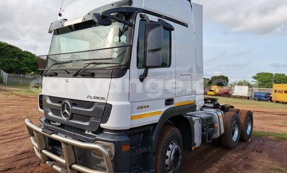 Buy Used Mercedes‒Benz 2644 White Truck in Windhoek in Namibia