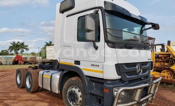 Buy Used Mercedes‒Benz 2644 White Truck in Windhoek in Namibia Buy Used Mercedes‒Benz 2644 White Truck in Windhoek in Namibia