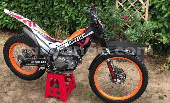 Acheter Neuf Moto Honda CRF Autre à Windhoek, Namibie Acheter Neuf Moto Honda CRF Autre à Windhoek, Namibie