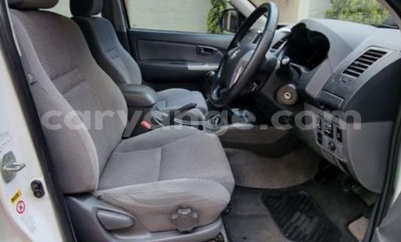 Buy Used Toyota Hilux White Car in Arandis in Kunene Buy Used Toyota Hilux White Car in Arandis in Kunene