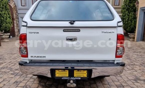 Buy Used Toyota Hilux White Car in Arandis in Kunene Buy Used Toyota Hilux White Car in Arandis in Kunene