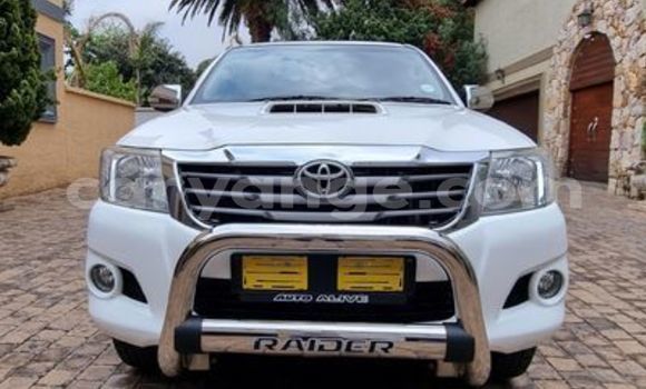 Buy Used Toyota Hilux White Car in Arandis in Kunene Buy Used Toyota Hilux White Car in Arandis in Kunene