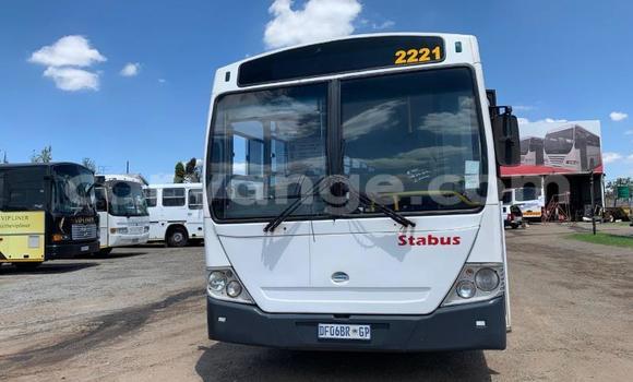 Buy Used Volkswagen TRUCK White Truck in Windhoek in Namibia