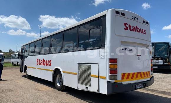 Buy Used Volkswagen TRUCK White Truck in Windhoek in Namibia Buy Used Volkswagen TRUCK White Truck in Windhoek in Namibia