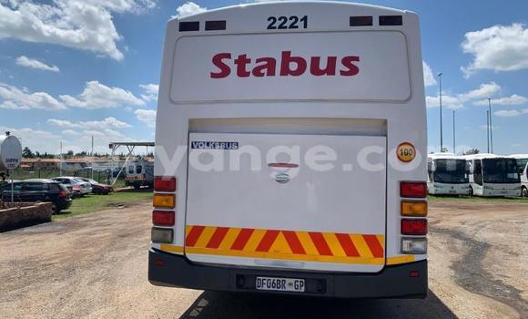 Buy Used Volkswagen TRUCK White Truck in Windhoek in Namibia Buy Used Volkswagen TRUCK White Truck in Windhoek in Namibia