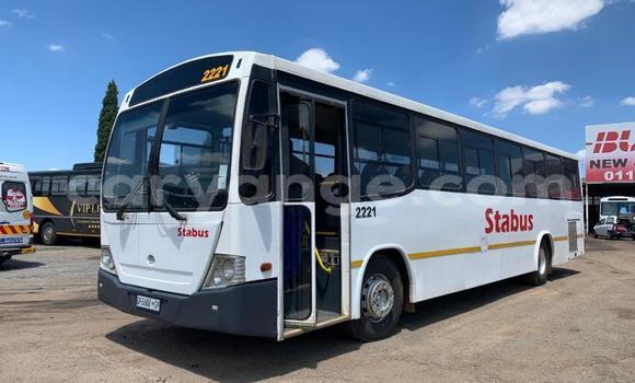 Buy Used Volkswagen TRUCK White Truck in Windhoek in Namibia Buy Used Volkswagen TRUCK White Truck in Windhoek in Namibia