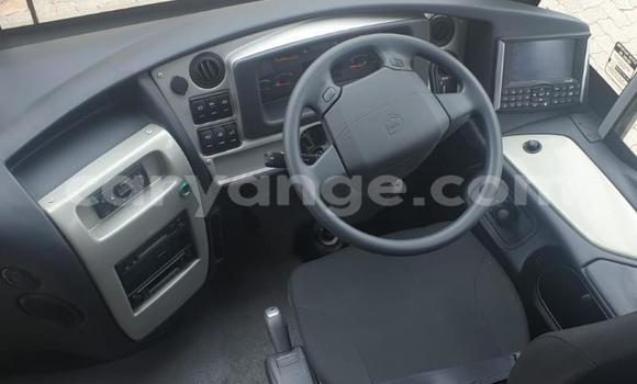 Buy Used Volvo FH10 White Truck in Windhoek in Namibia Buy Used Volvo FH10 White Truck in Windhoek in Namibia