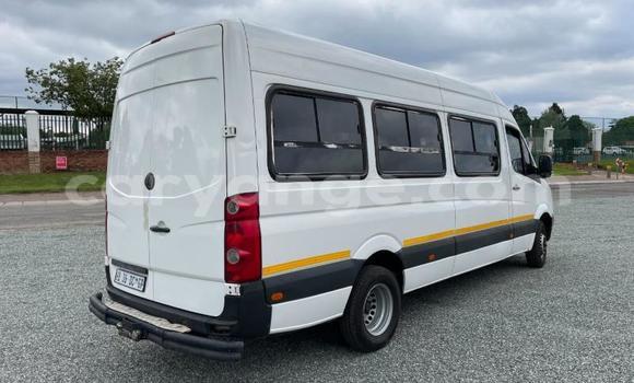 Buy Used Volkswagen Multivan White Car in Windhoek in Namibia Buy Used Volkswagen Multivan White Car in Windhoek in Namibia