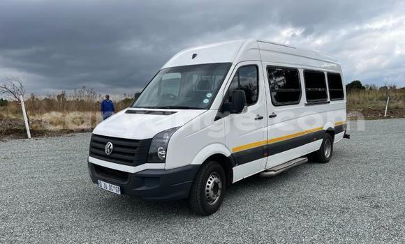 Buy Used Volkswagen Multivan White Car in Windhoek in Namibia Buy Used Volkswagen Multivan White Car in Windhoek in Namibia