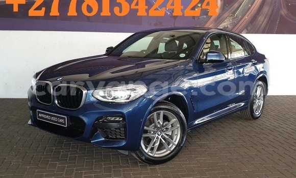 Acheter Occasion Voiture BMW X4 Bleu à Windhoek, Namibie
