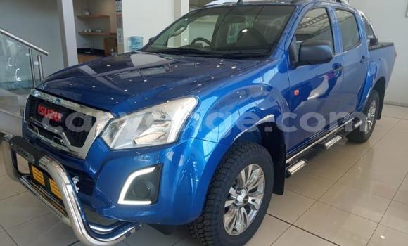 Buy Used Isuzu D–MAX Blue Car in Karasburg in Karas
