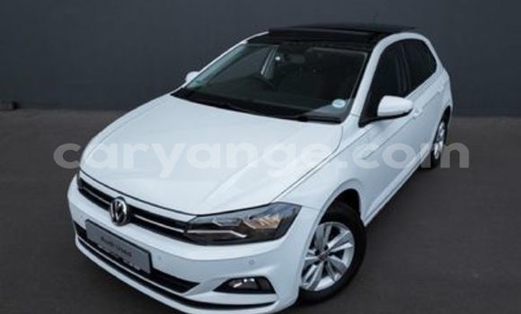 Buy Used Volkswagen Polo White Car in Gobabis in Omaheke Buy Used Volkswagen Polo White Car in Gobabis in Omaheke