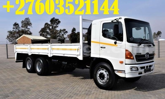 Buy Used Hino 300 Series White Truck in Windhoek in Namibia Buy Used Hino 300 Series White Truck in Windhoek in Namibia