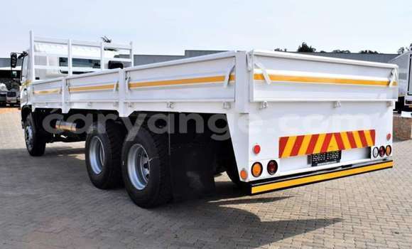 Buy Used Hino 300 Series White Truck in Windhoek in Namibia Buy Used Hino 300 Series White Truck in Windhoek in Namibia