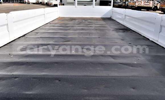 Buy Used Hino 300 Series White Truck in Windhoek in Namibia Buy Used Hino 300 Series White Truck in Windhoek in Namibia