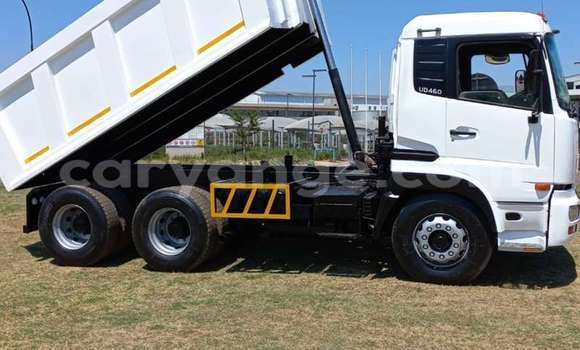 Buy Used Nissan UD White Truck in Windhoek in Namibia Buy Used Nissan UD White Truck in Windhoek in Namibia